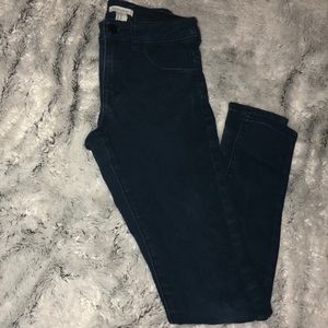 dark blue forever21 skinny jeans